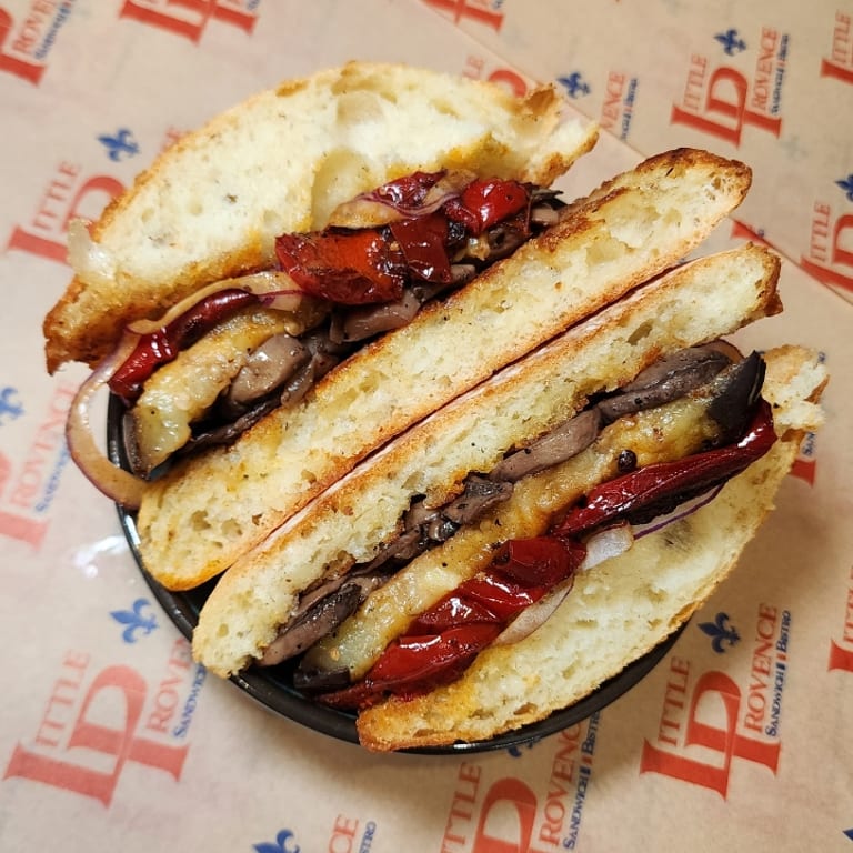 Savor Our Lunch Offerings